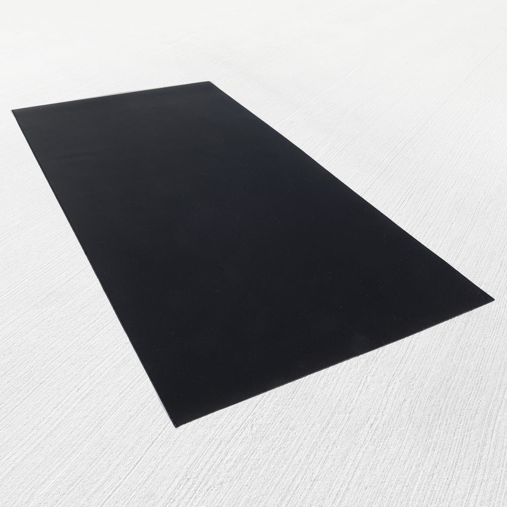 4x8 rubber gym mat on home gym floor